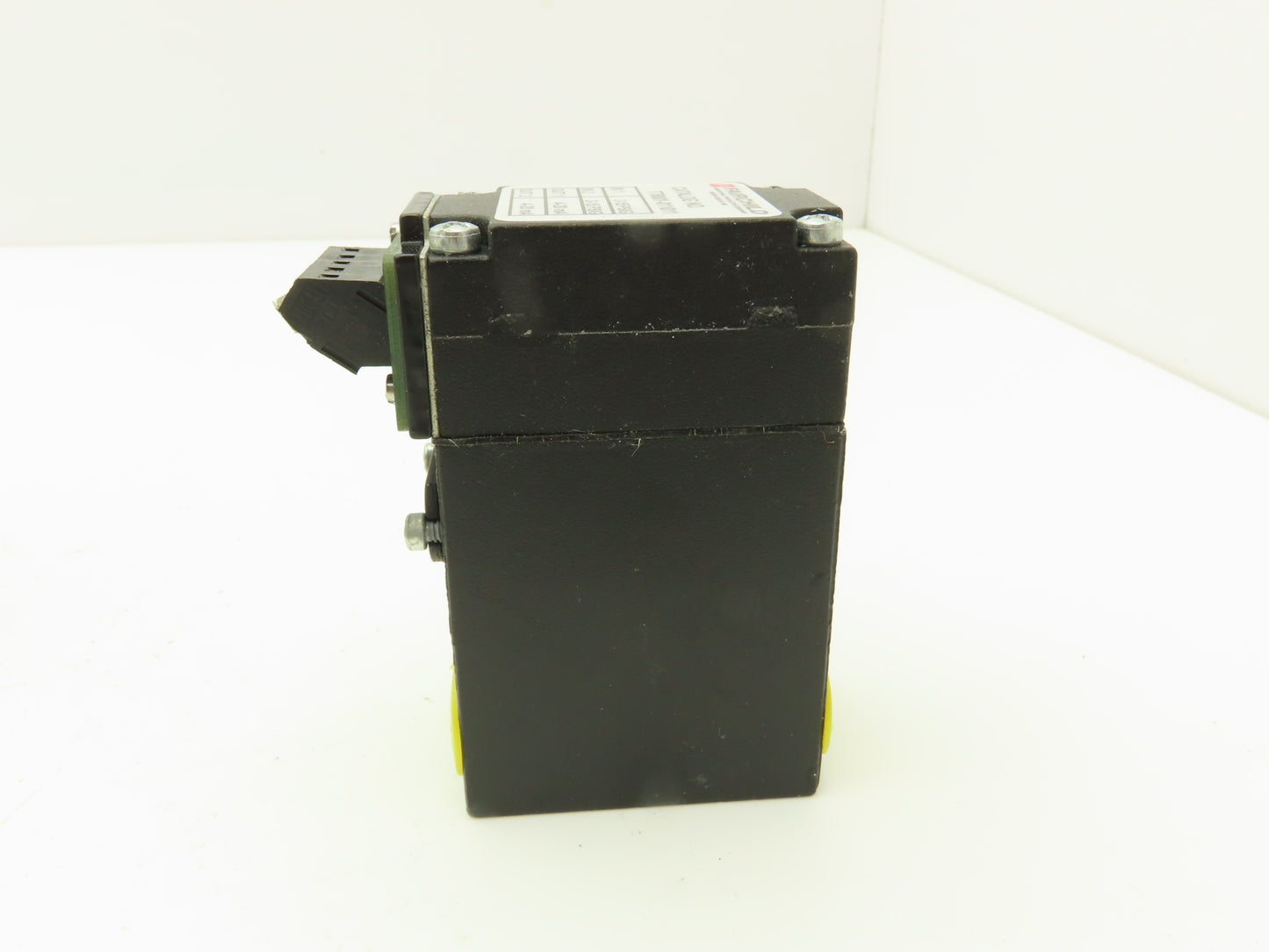 Fairchild TT8001-011011 Pressure Transducer 3-15 PSI Dual Channel Mini 2 Wire