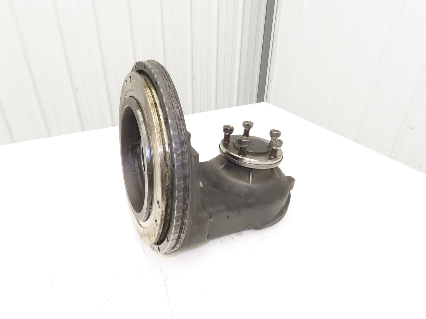 Hyster Drive Axle Power Steering Hub Removed From N30XMR2 Stand On Forklift