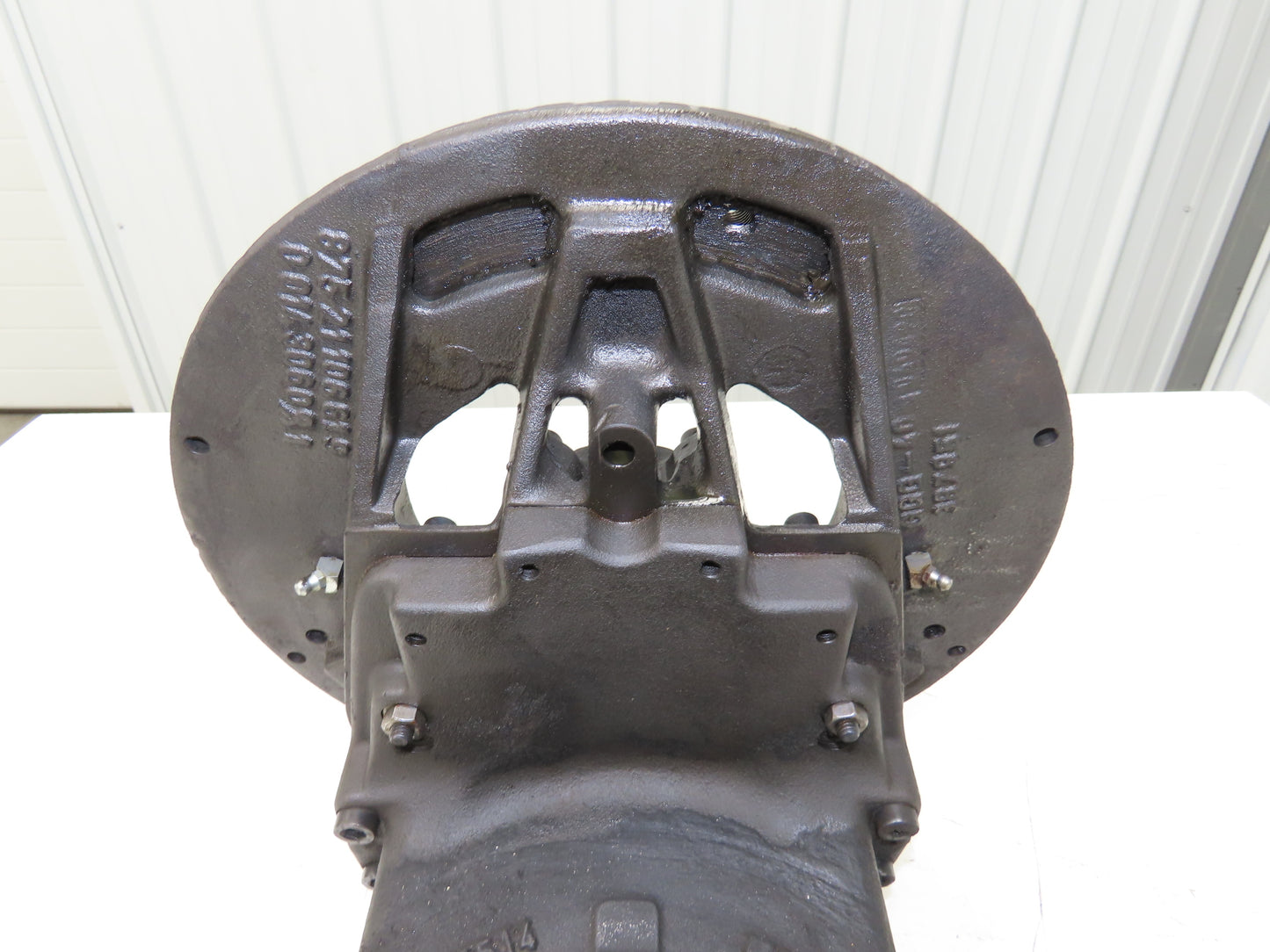 Hyster Drive Axle Power Steering Hub Removed From N30XMR2 Stand On Forklift