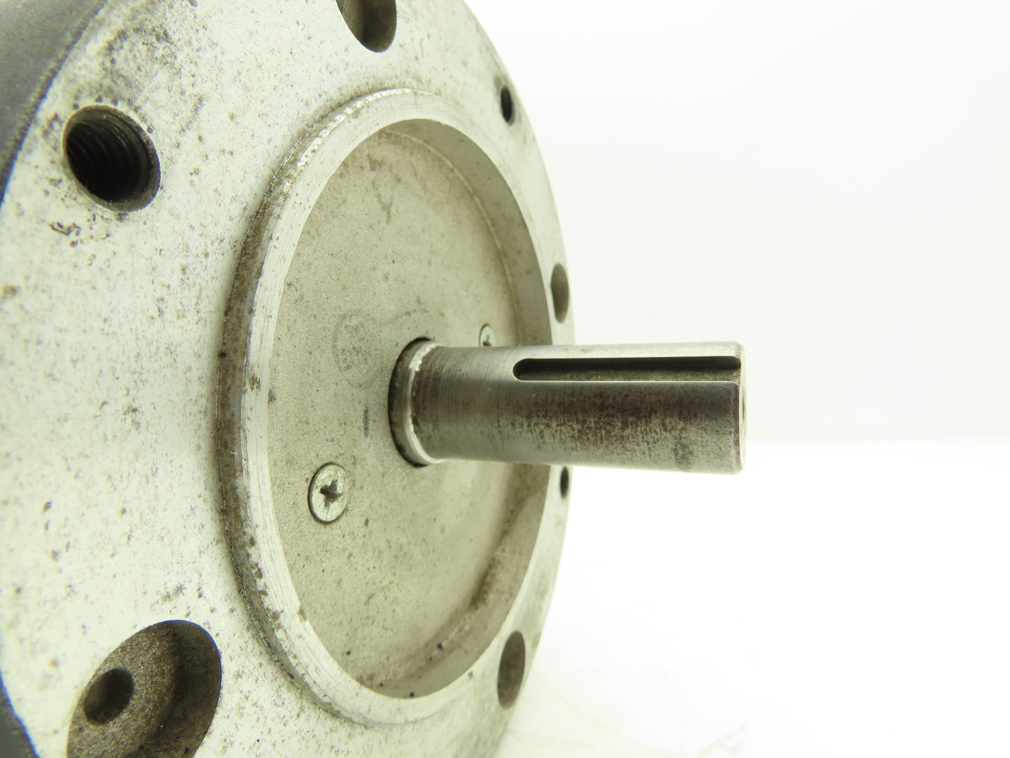 Leeson C145T17NC26A AC Motor 1Hp 1740 RPM 208-230/460V 3Ph 145TC TENV