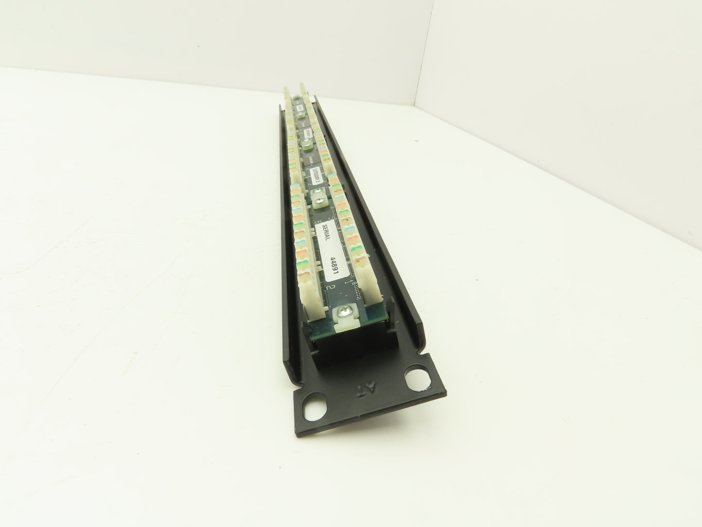 Black Box JPM100A Black Cat 3B Rack Mount Cat 3 Network Patch Panel 24 Port AT&T