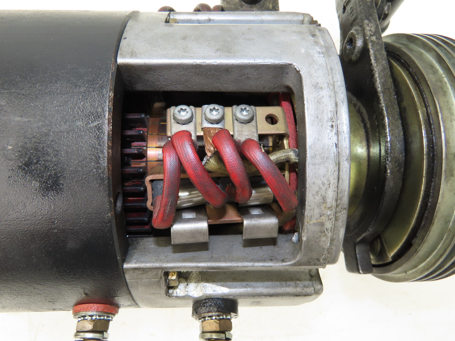 Hyster 8504042 Forklift Drive Traction Motor 24VDC Removed From N30XMR2