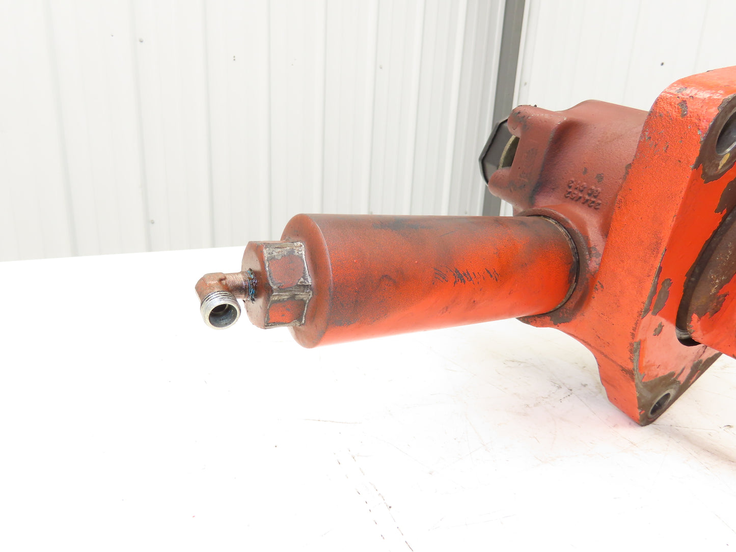 Linde E14-E20P Forklift Dual-Wheel Rear Axle Assembly Off E18C-02