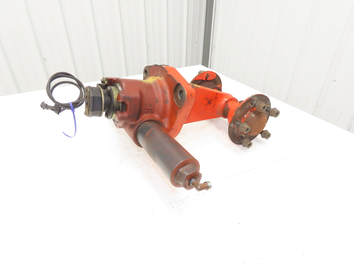 Linde E14-E20P Forklift Dual-Wheel Rear Axle Assembly Off E18C-02
