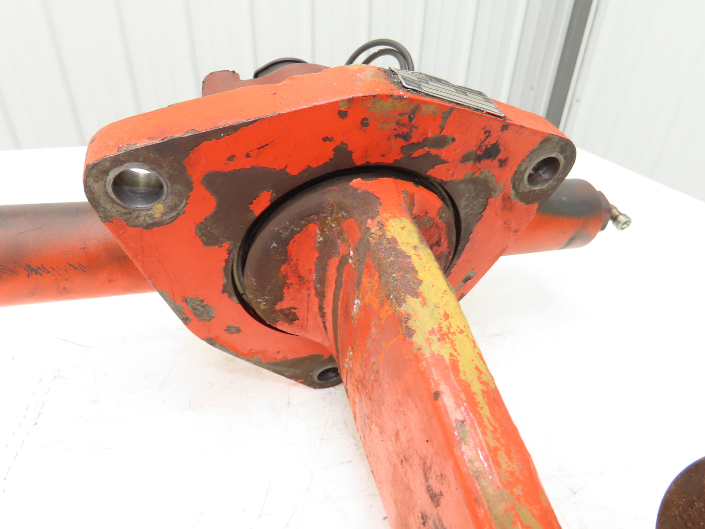 Linde E14-E20P Forklift Dual-Wheel Rear Axle Assembly Off E18C-02