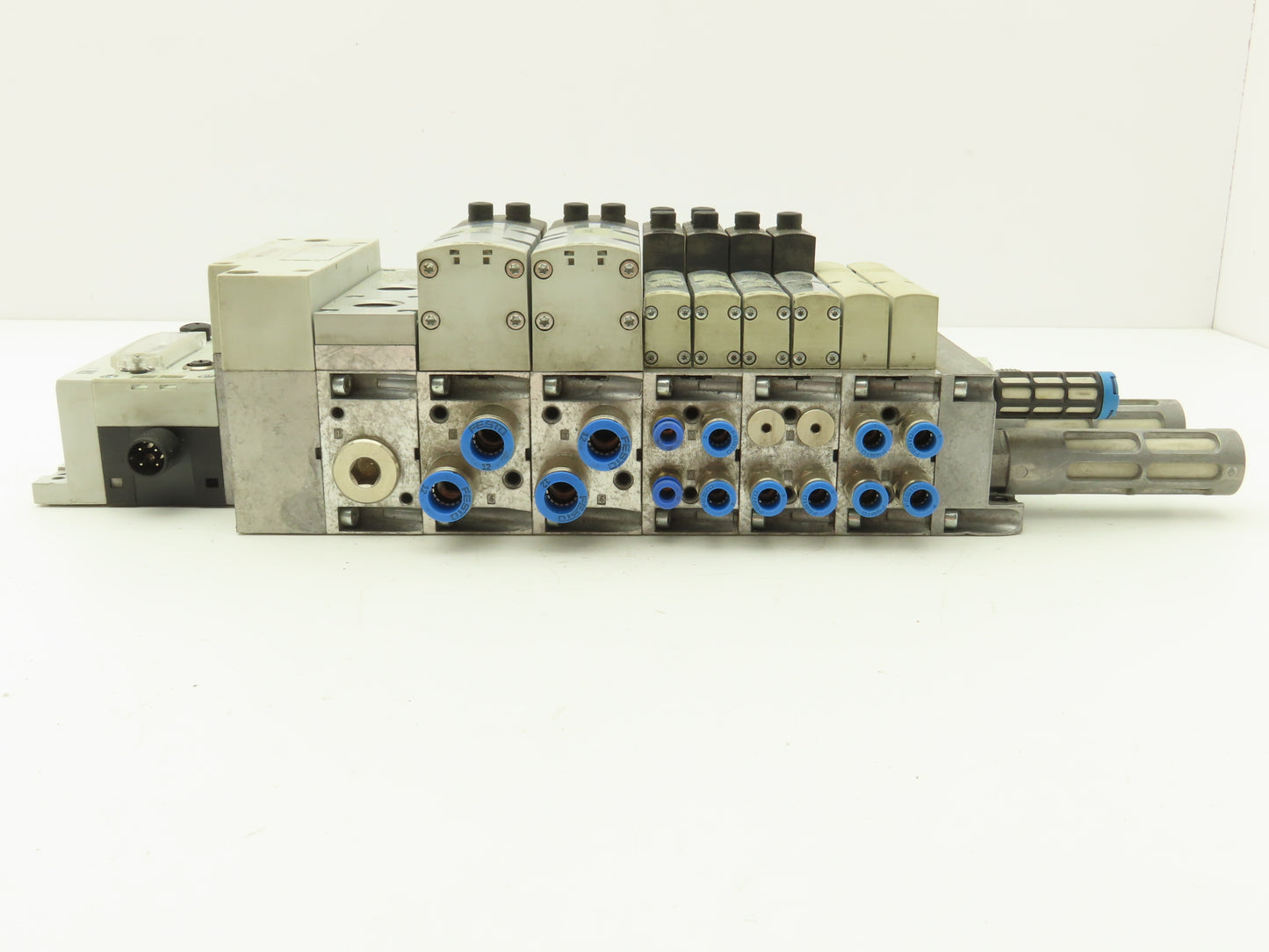 Festo VSVA-B-P53C-ZD-D1-1T1L Solenoid Valve Manifold 24VDC w/Bus Node CPX-FB 32