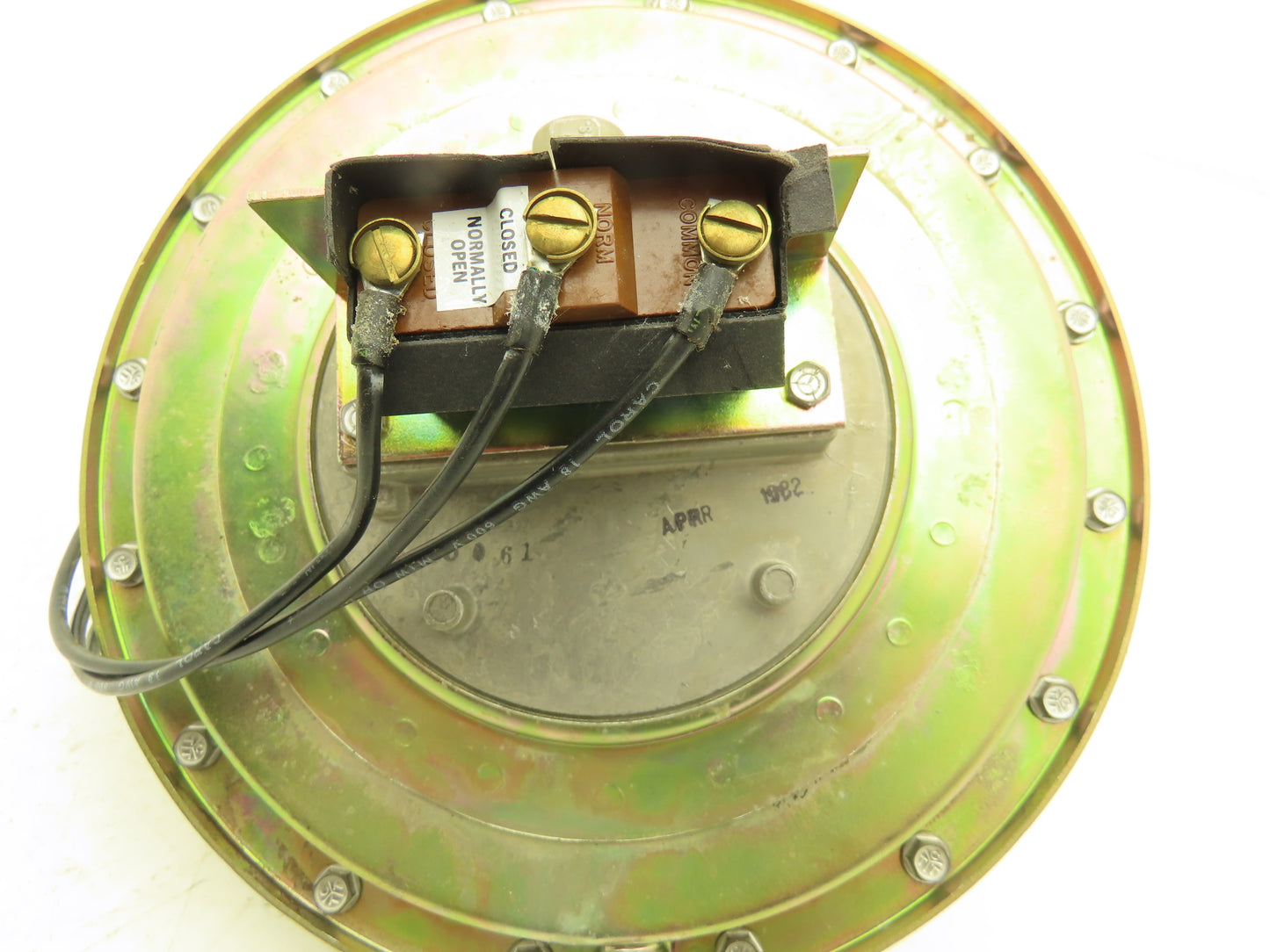 Dwyer 1638-1 Pressure Switch 0.20" to 1" WC Operating Range