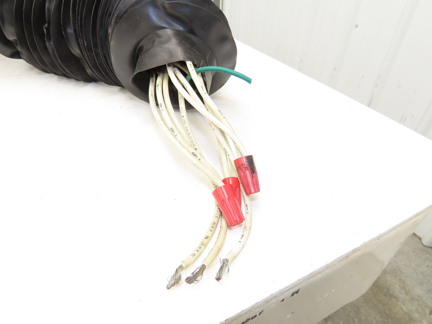 Baldor 3983108 AC Electric Motor 20Hp 1760rpm 230/460V 3Ph 256TD C Face