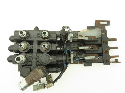 Hyster 3-Spool Hydraulic Mast Control Valve Manifold from E60Z-33 Forklift