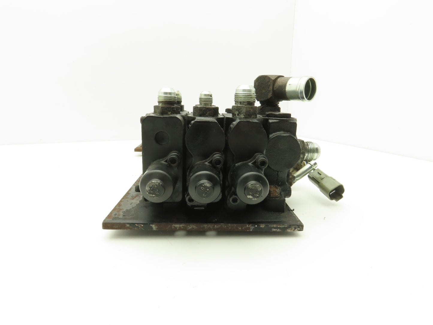 Hyster 3-Spool Hydraulic Mast Control Valve Manifold from E60Z-33 Forklift