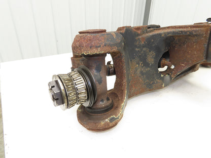 Hyster E60Z-33 Electric Forklift Rear Axle Dual Hydraulic Steering Assembly