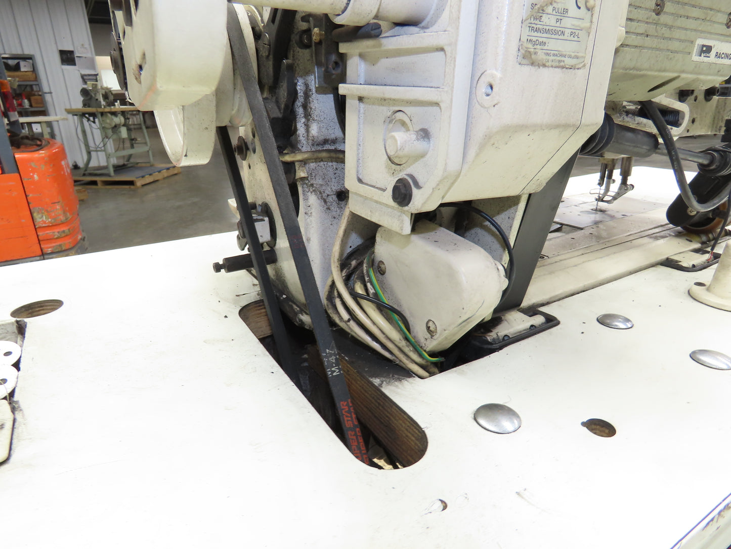 KM-1070BLX-7 Fortuna Industrial Sewing Embroidery Servo Machine 230VAC 1Ph *Read