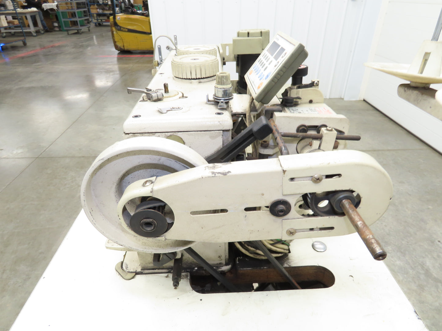 KM-1070BLX-7 Fortuna Industrial Sewing Embroidery Servo Machine 230VAC 1Ph *Read