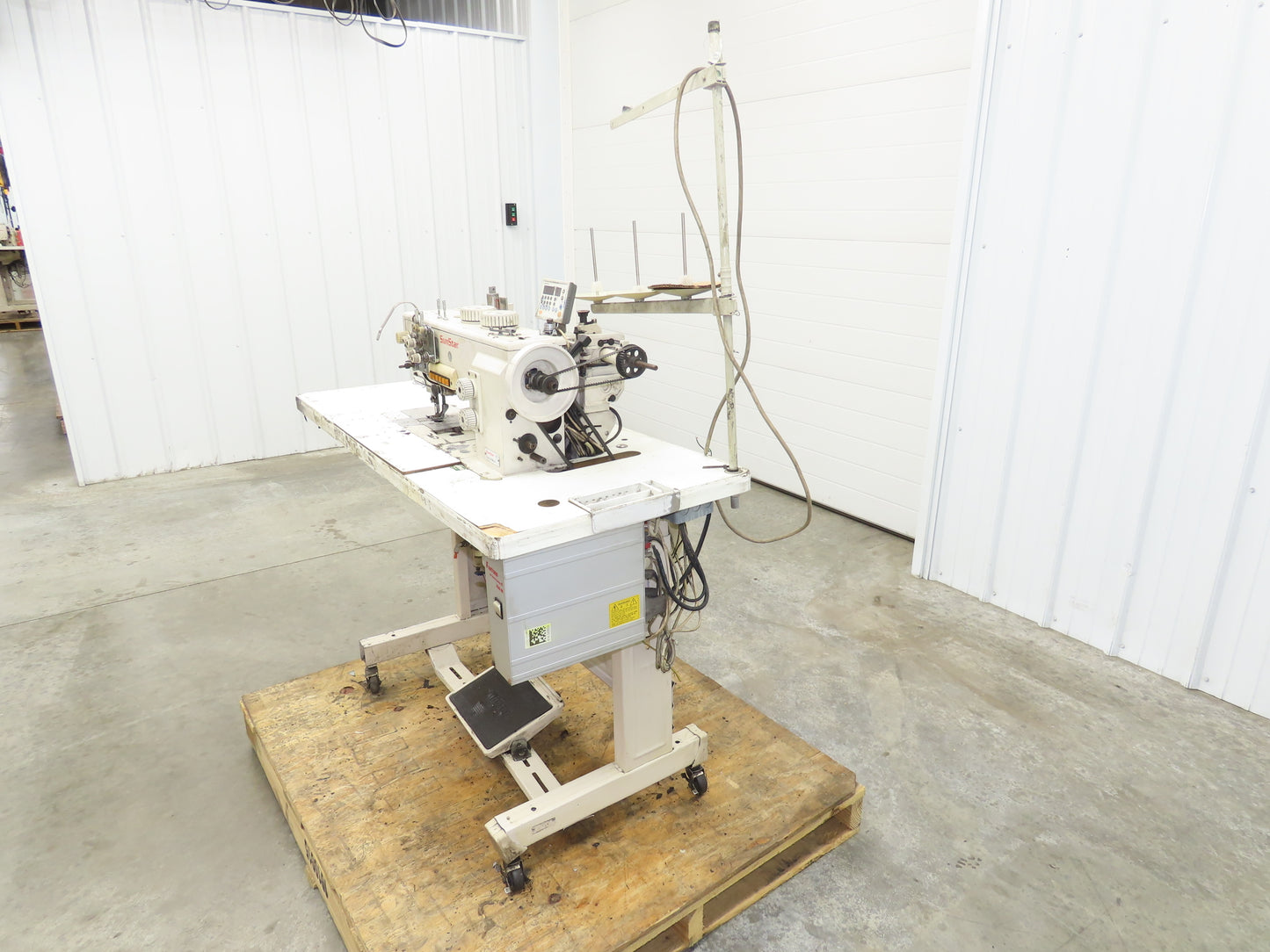 KM-1072BLX-7 Fortuna Industrial Sewing Embroidery Servo Machine 230VAC 1Ph *Read