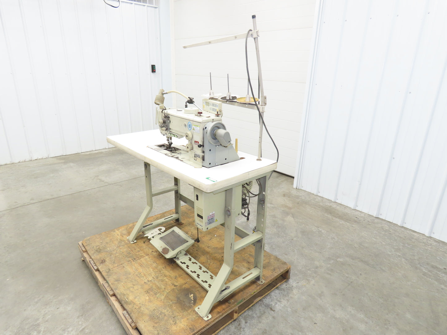 Seiko BBW-28BLC-BTFL-CD-DS Industrial Sewing Walkling Foot Machine 110V *Read