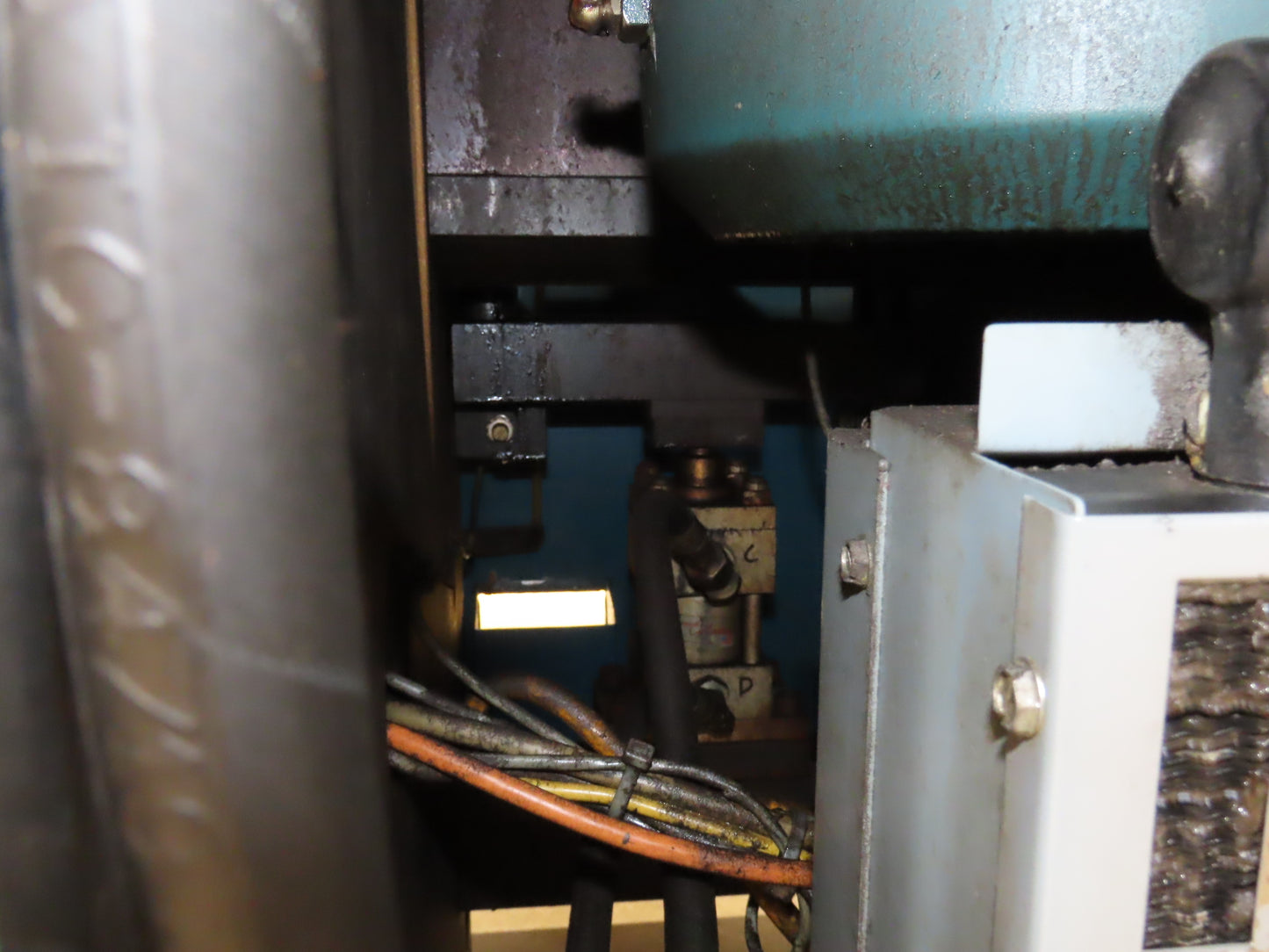 Hydraulic 12 Ton Press 8" Stroke Punch Die C Frame 10" Bore 3000PSI 7.5Hp 3Ph