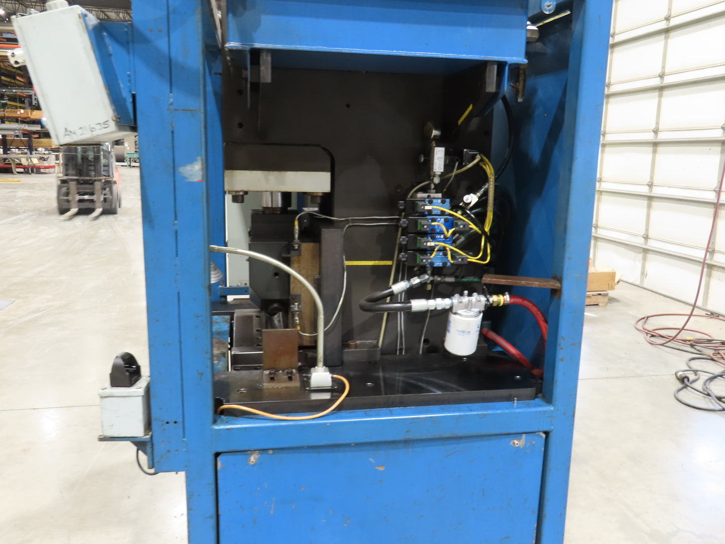 Hydraulic 12 Ton Press 8" Stroke Punch Die C Frame 10" Bore 3000PSI 7.5Hp 3Ph