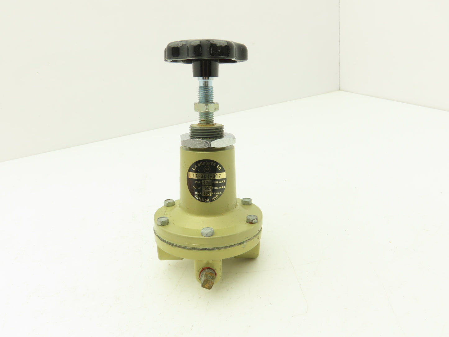 Norgren 11-004-017 Pneumatic Air Pressure Regulator 1/4"NPT 400/60psi