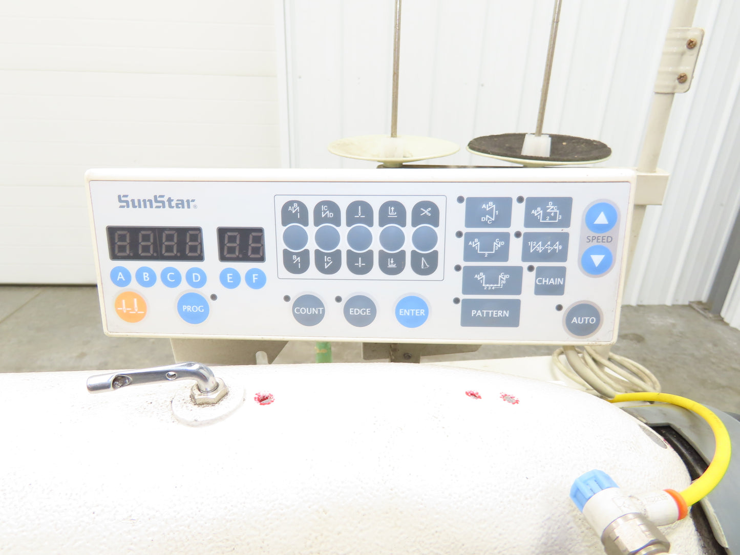 Consew 146RB-1A-1 Industrial Sewing Walkling Foot Machine 220VAC *Read