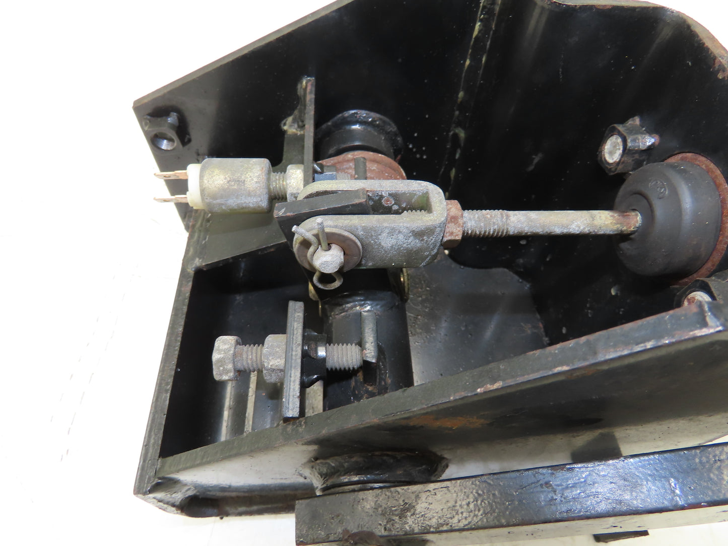 Caterpillar EP18KT Forklift Hydraulic Brake Pedal Master Cylinder Assembly