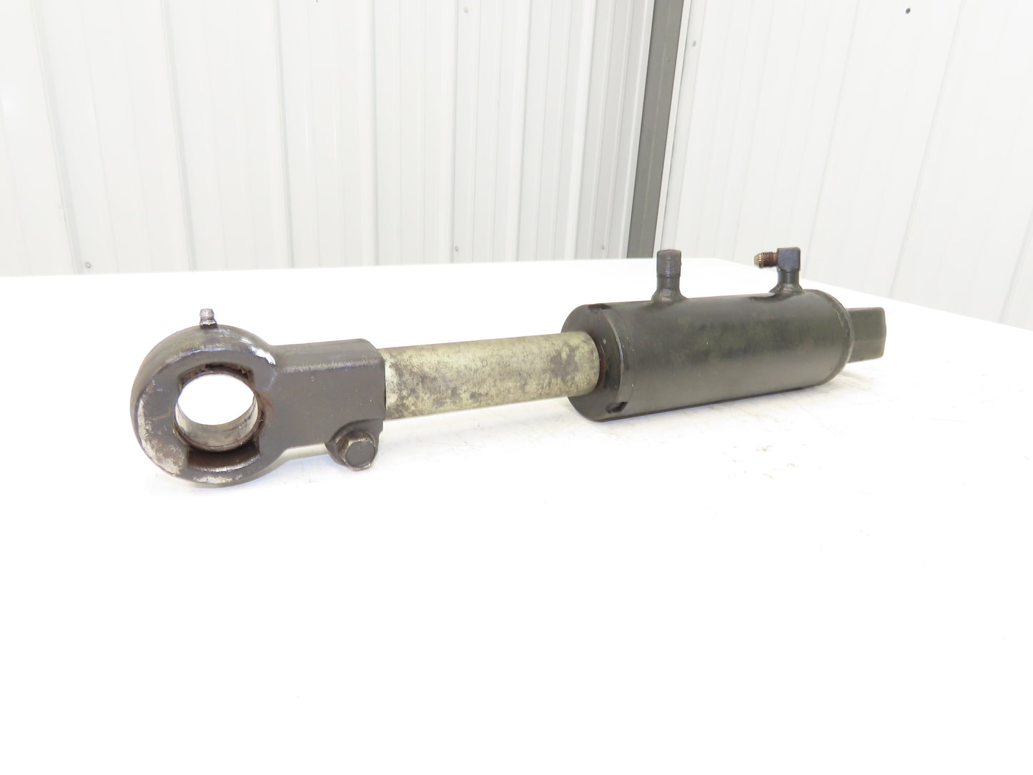 Caterpillar EP18KT Electric Forklift Hydraulic Mast Tilt Cylinder