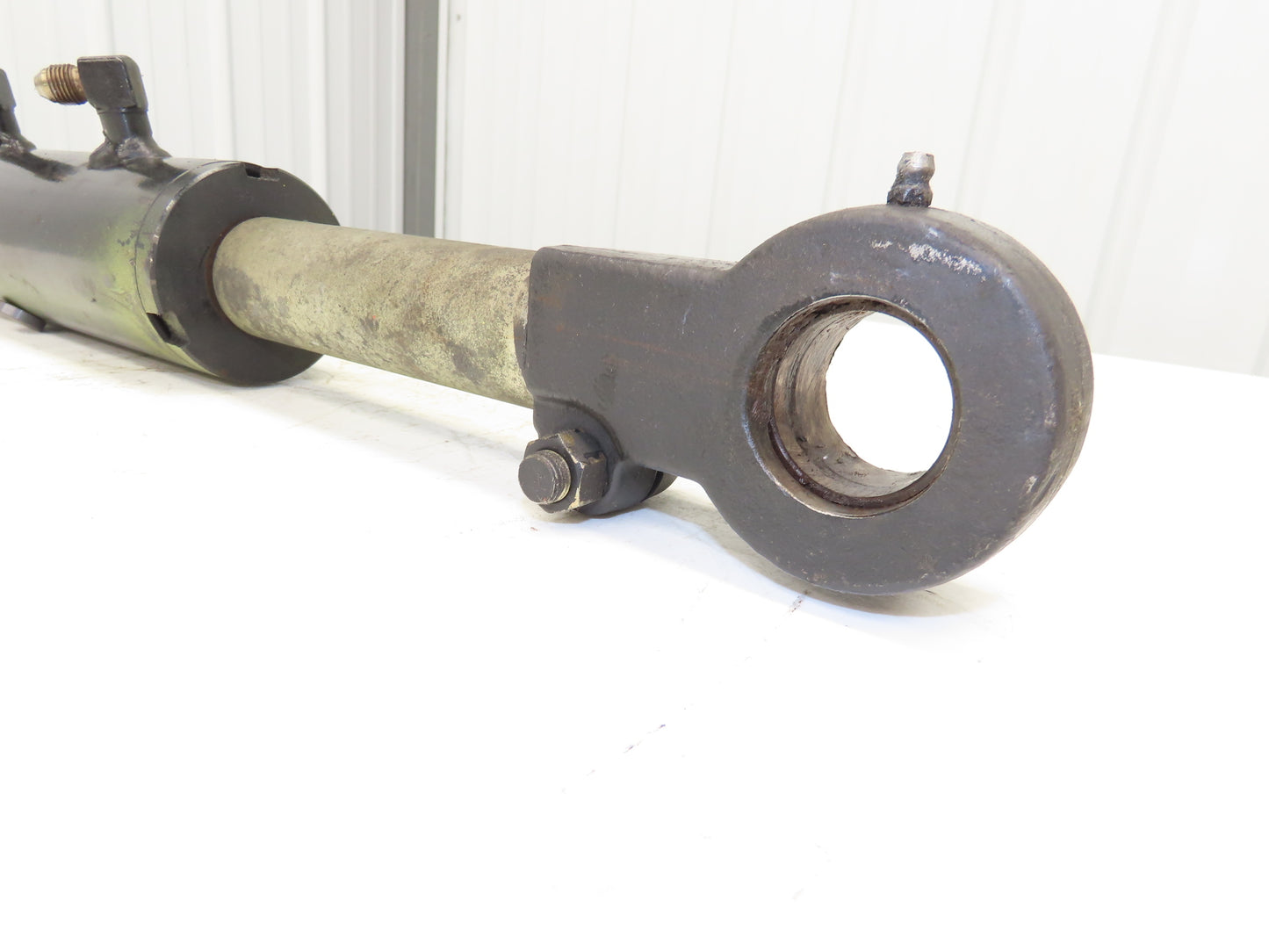 Caterpillar EP18KT Electric Forklift Hydraulic Mast Tilt Cylinder