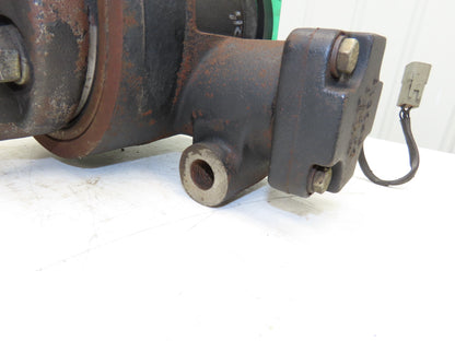 Caterpillar EP18KT Electric Forklift Dual-Wheel Rear Pivot Axle 6 Lug Assembly