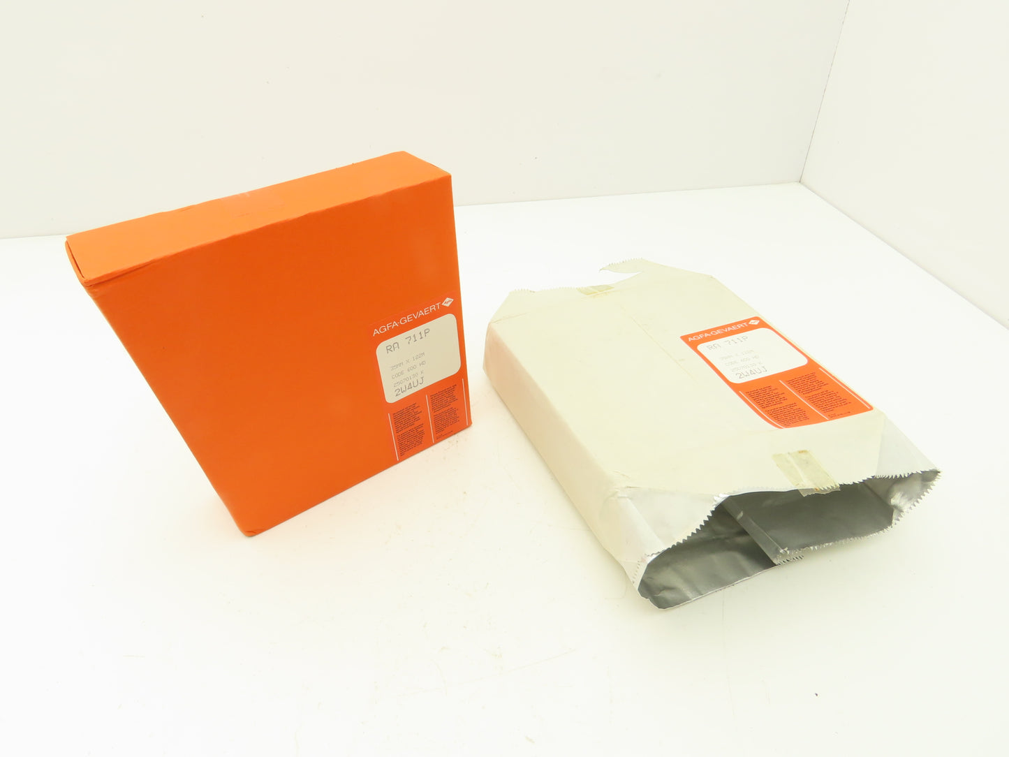 AGFA-GEVAERT RA 711P Vintage Camera Film 35mm x 122M Roll 600 HD Photography