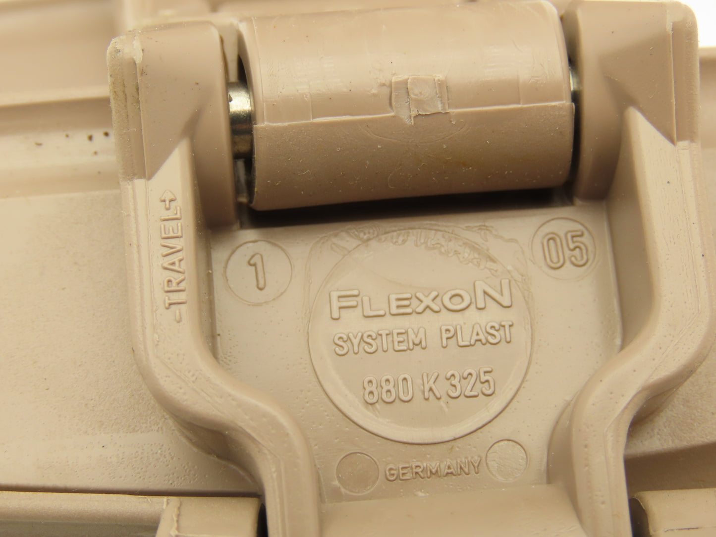 System Plast Flexon 880-K325 3.25" TableTop Chain Plastic Flex Conveyor Belt 7'L