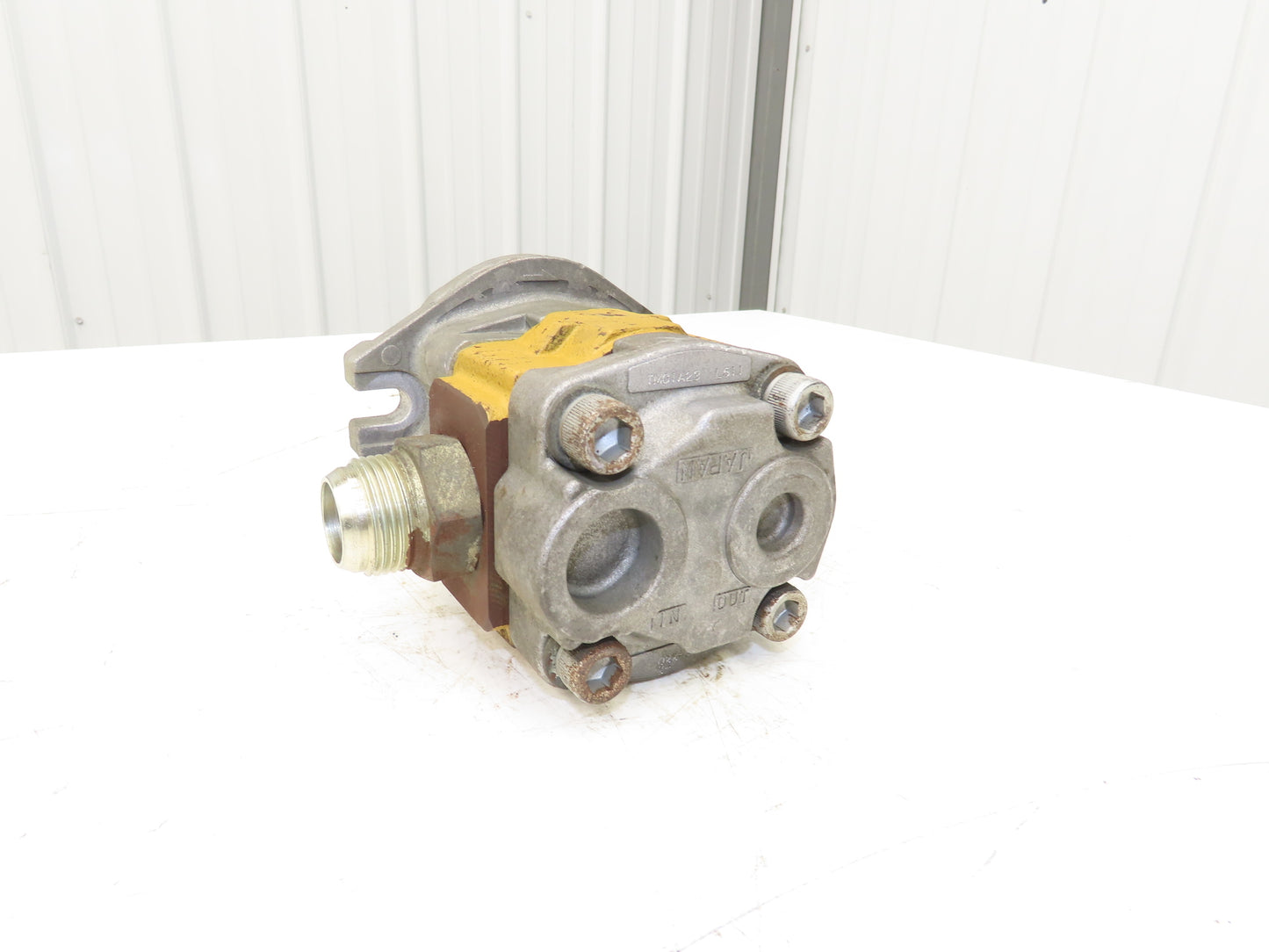 Caterpillar EP18KT Forklift Hydraulic Drive Traction Pump TMG1A23 L511 CAT