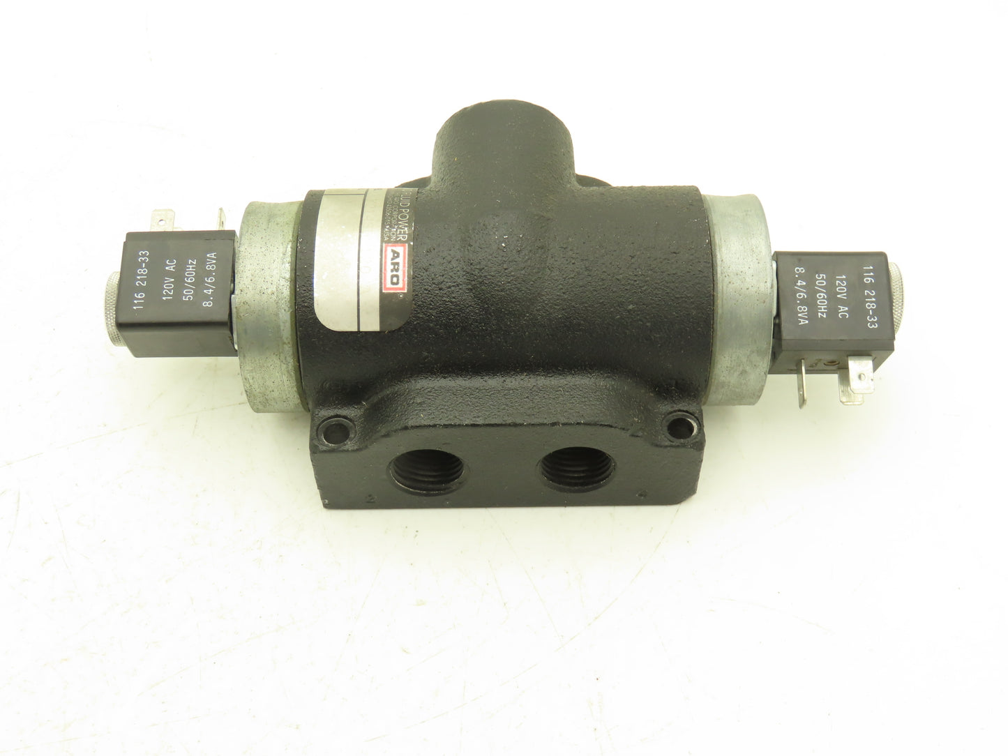 ARO Fluid Power K214SD Pneumatic Air Solenoid Valve 1/2" NPT 120VAC DIN Plug