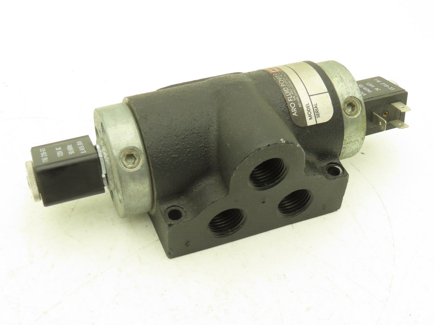 ARO Fluid Power K214SD Pneumatic Air Solenoid Valve 1/2" NPT 120VAC DIN Plug