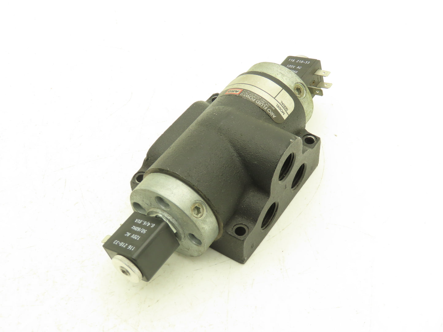 ARO Fluid Power K214SD Pneumatic Air Solenoid Valve 1/2" NPT 120VAC DIN Plug