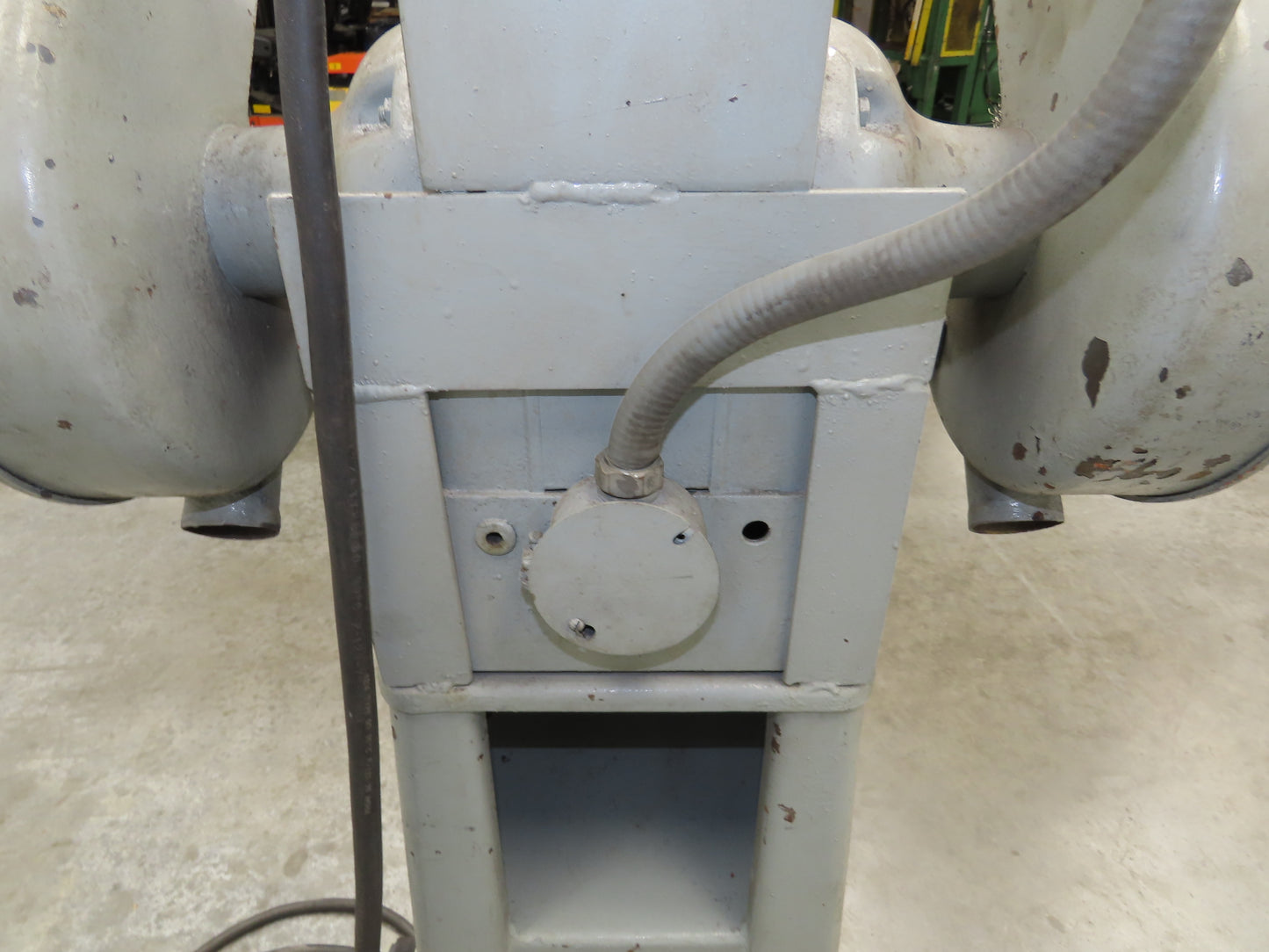 Van Dorn 85 Bench Grinder Pedestal  10" 1500 RPM 226/440V 3Ph