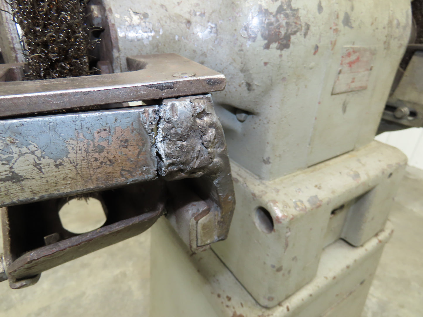 Van Dorn 85 Bench Grinder Pedestal  10" 1500 RPM 226/440V 3Ph