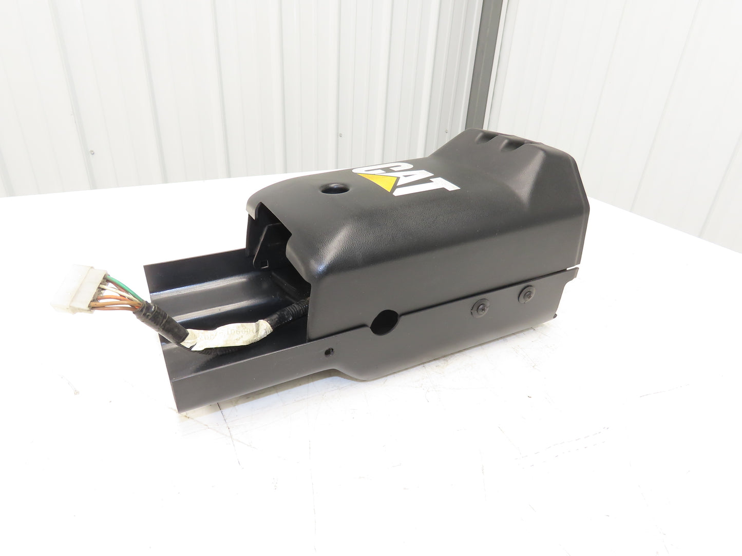 Caterpillar EP18KT Forklift Steering Column Shroud Cover With Key & Switch CAT