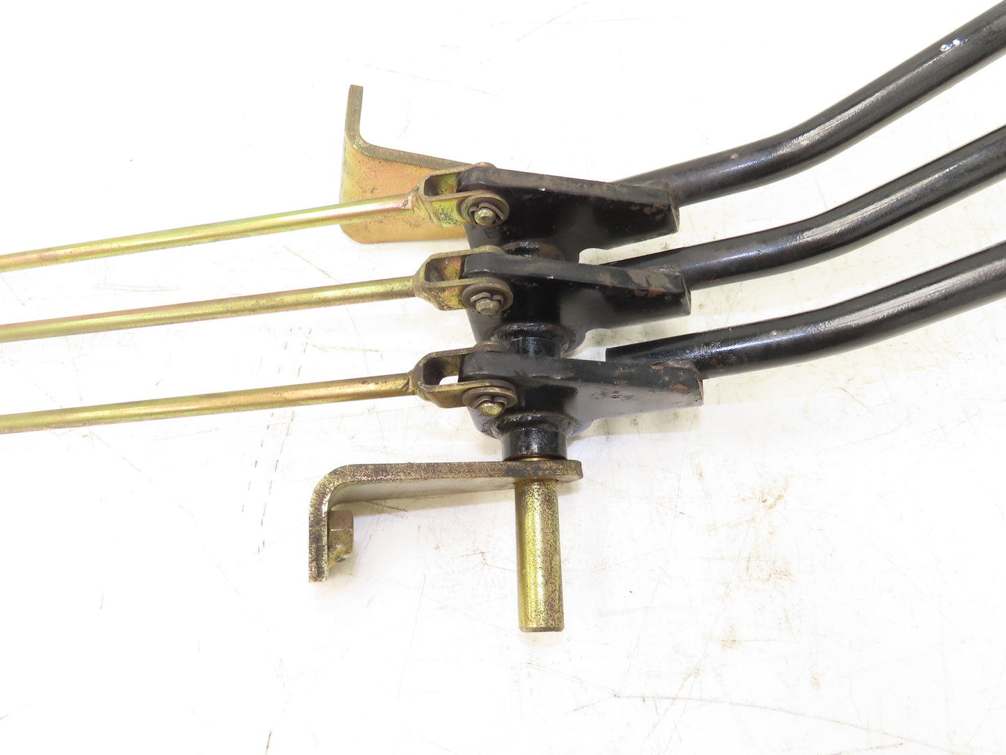 Caterpillar EP18KT Forklift Three Lever Hydraulic Control Lift Tilt & Shift Cat