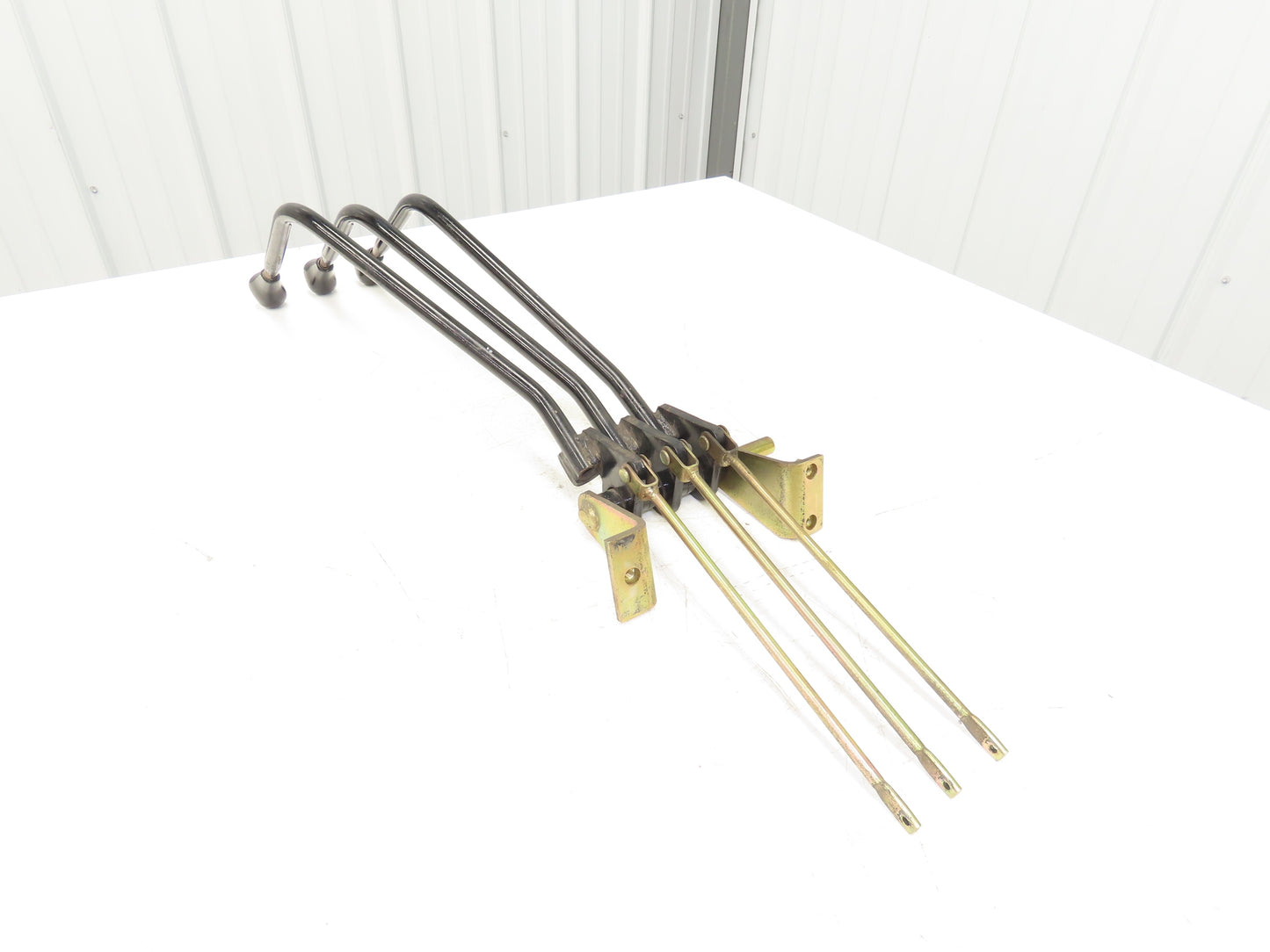 Caterpillar EP18KT Forklift Three Lever Hydraulic Control Lift Tilt & Shift Cat