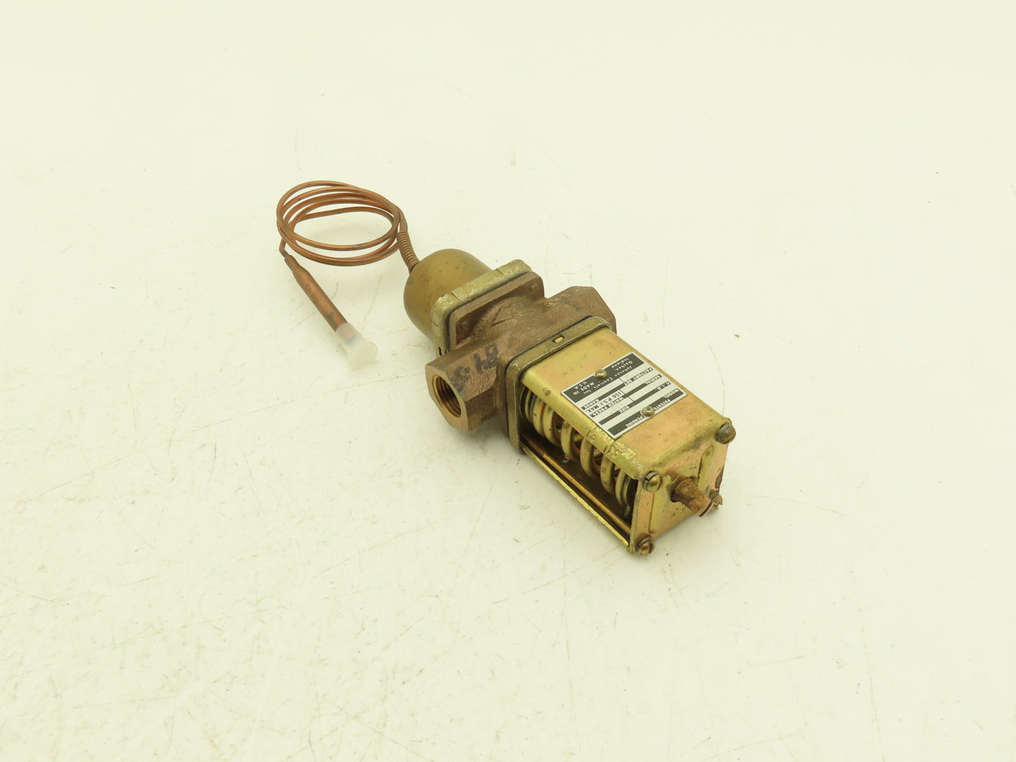 Johnson Controls V46BA-2 Water Valve 3/8" NPT 150 PSI Max Set 105# Range 70-260#
