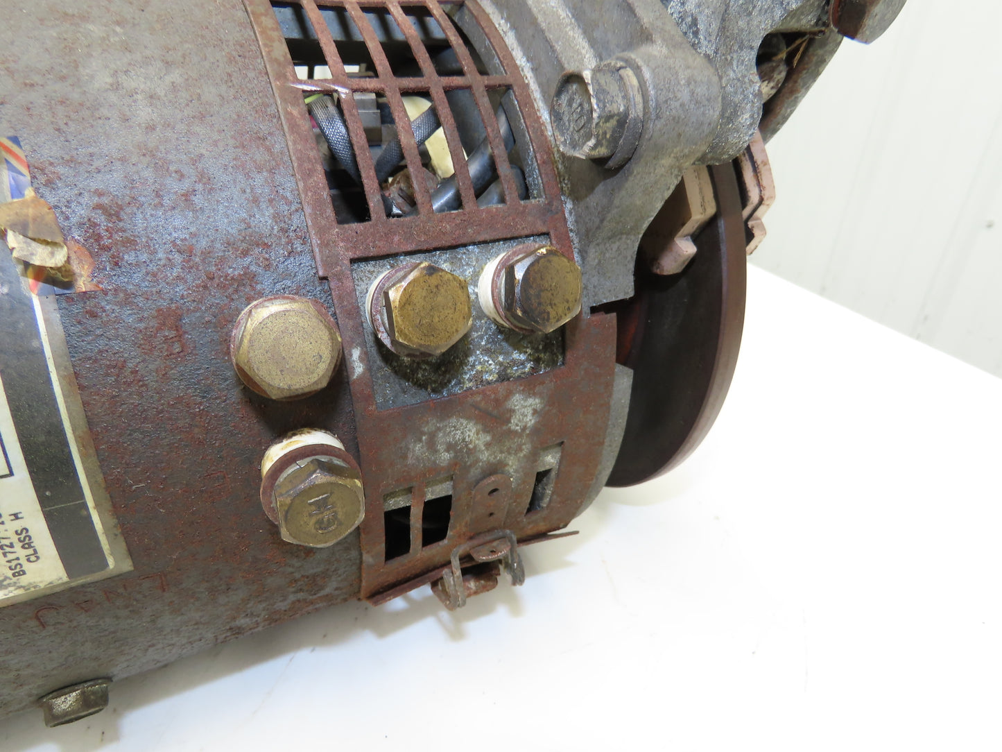 Caterpillar LNAJ4002 Forklift Left Front Drive Axle & Motor 8-Lug Off EP18KT