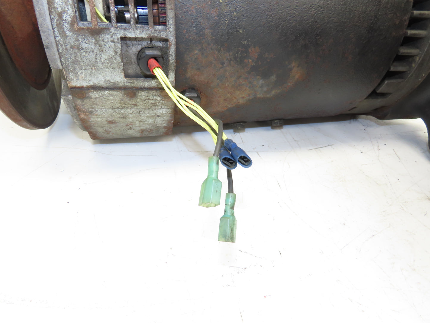 Caterpillar LNAJ4002 Forklift Left Front Drive Axle & Motor 8-Lug Off EP18KT