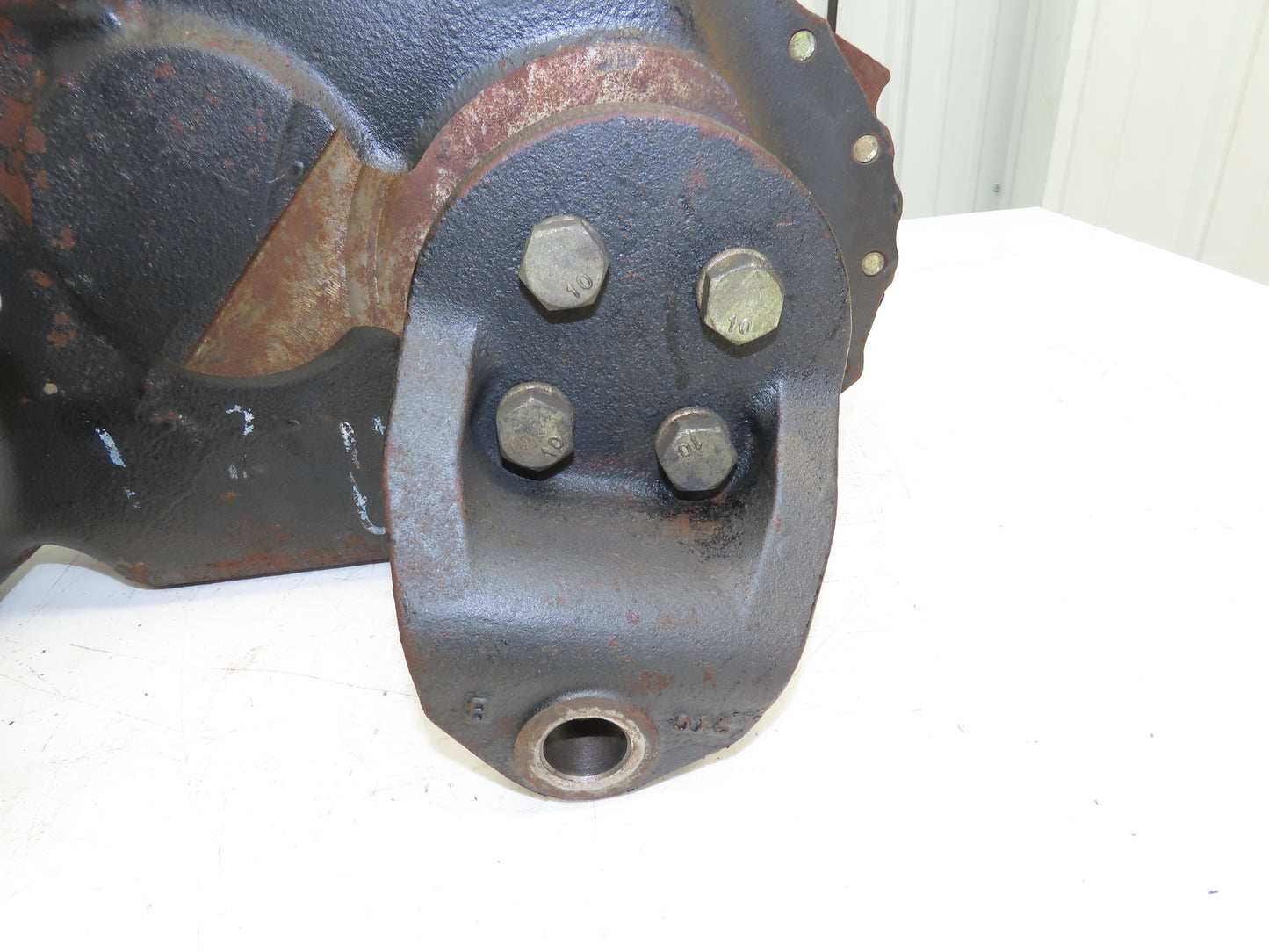 Caterpillar LNAJ4002 Forklift Left Front Drive Axle & Motor 8-Lug Off EP18KT