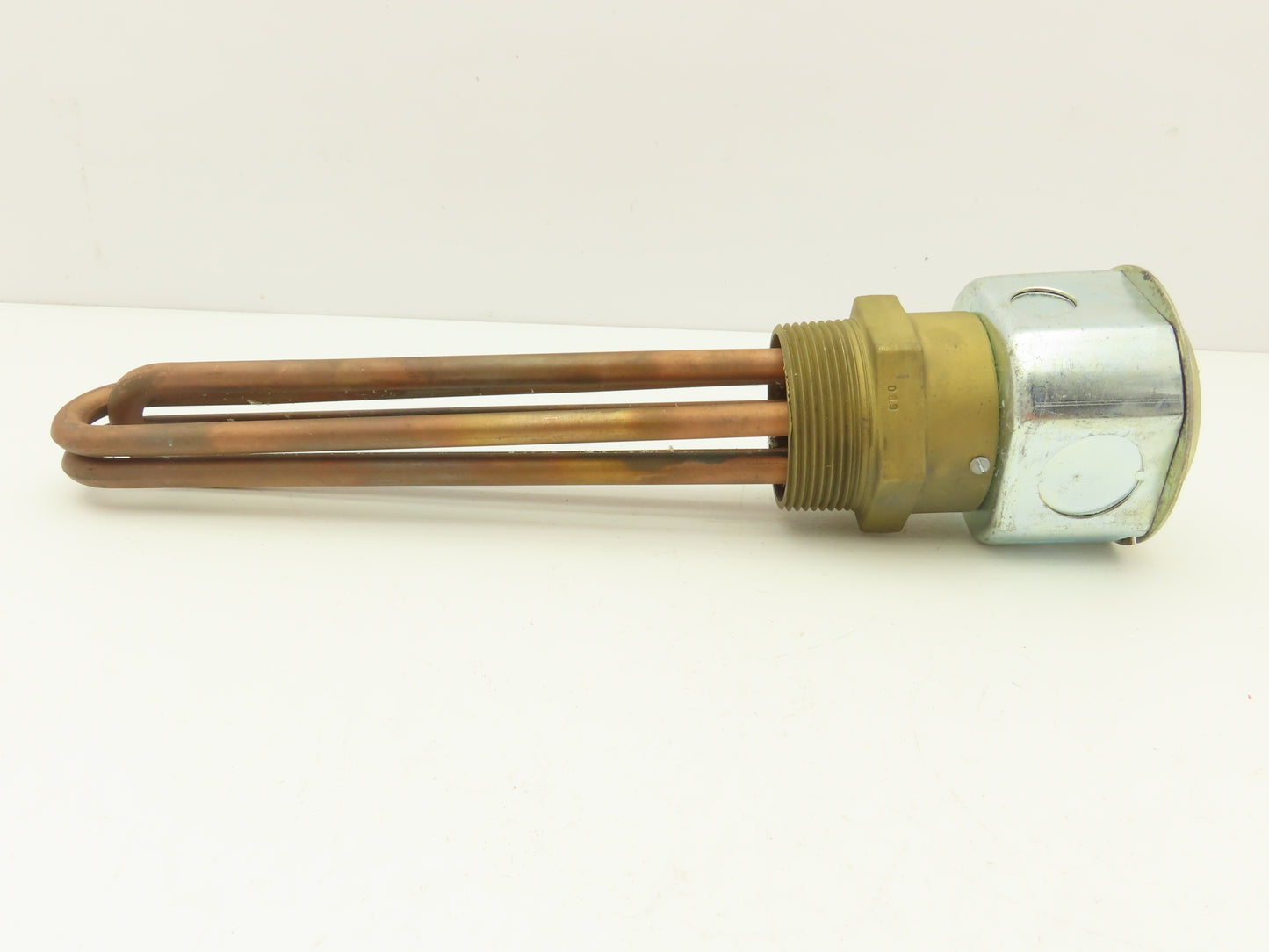 Indeeco 714LC1275  12" Immersion Heater 1500W 208V 1PH 2.5"NPT Screw Plug