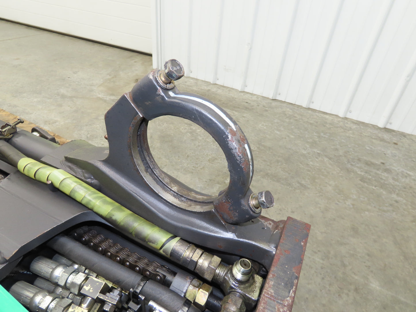 Caterpillar EP18KT Forklift Mast 3 Stage 3 Lever 217" Lift 3250lb Class 2