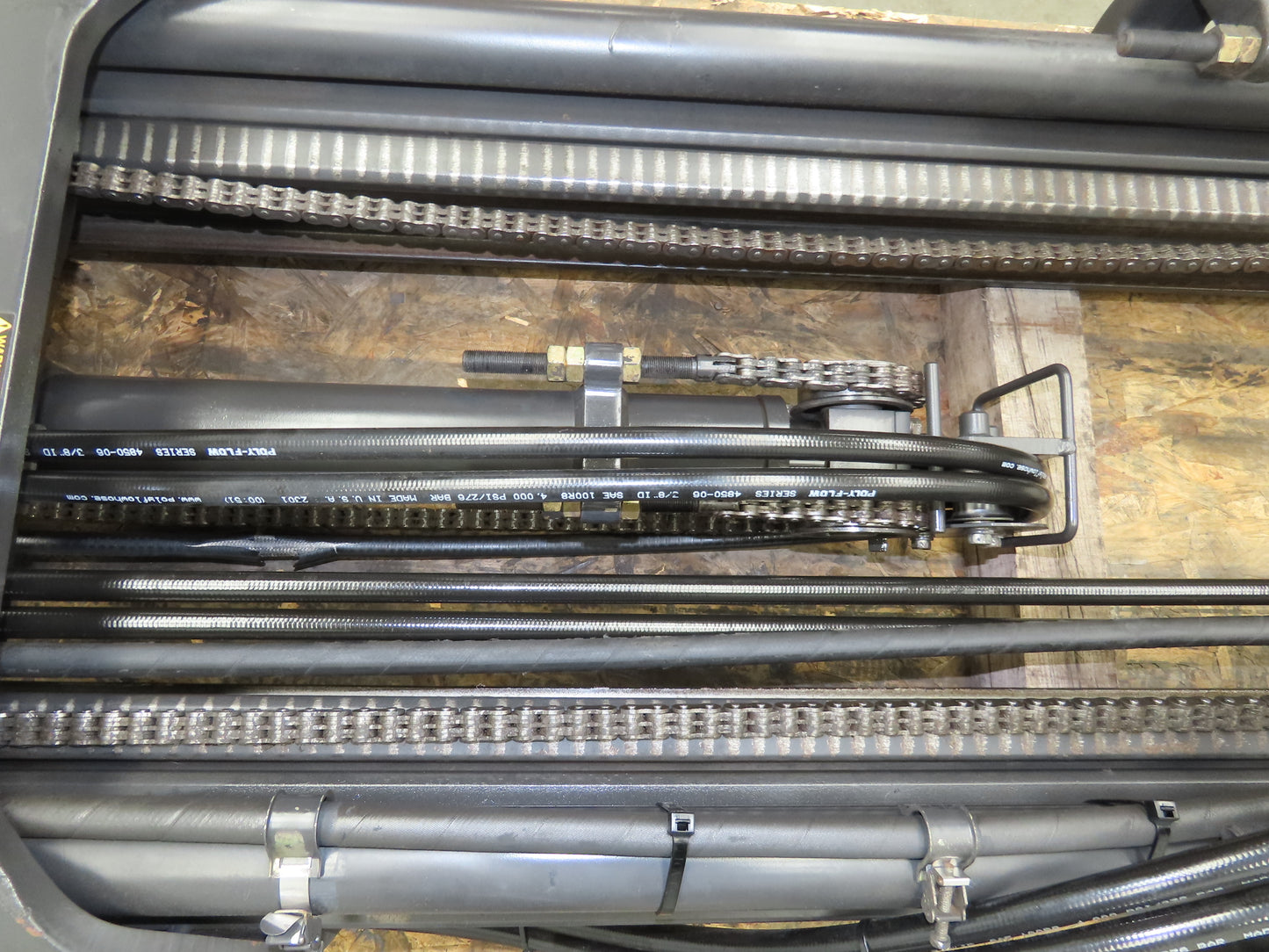 Caterpillar EP18KT Forklift Mast 3 Stage 3 Lever 217" Lift 3250lb Class 2