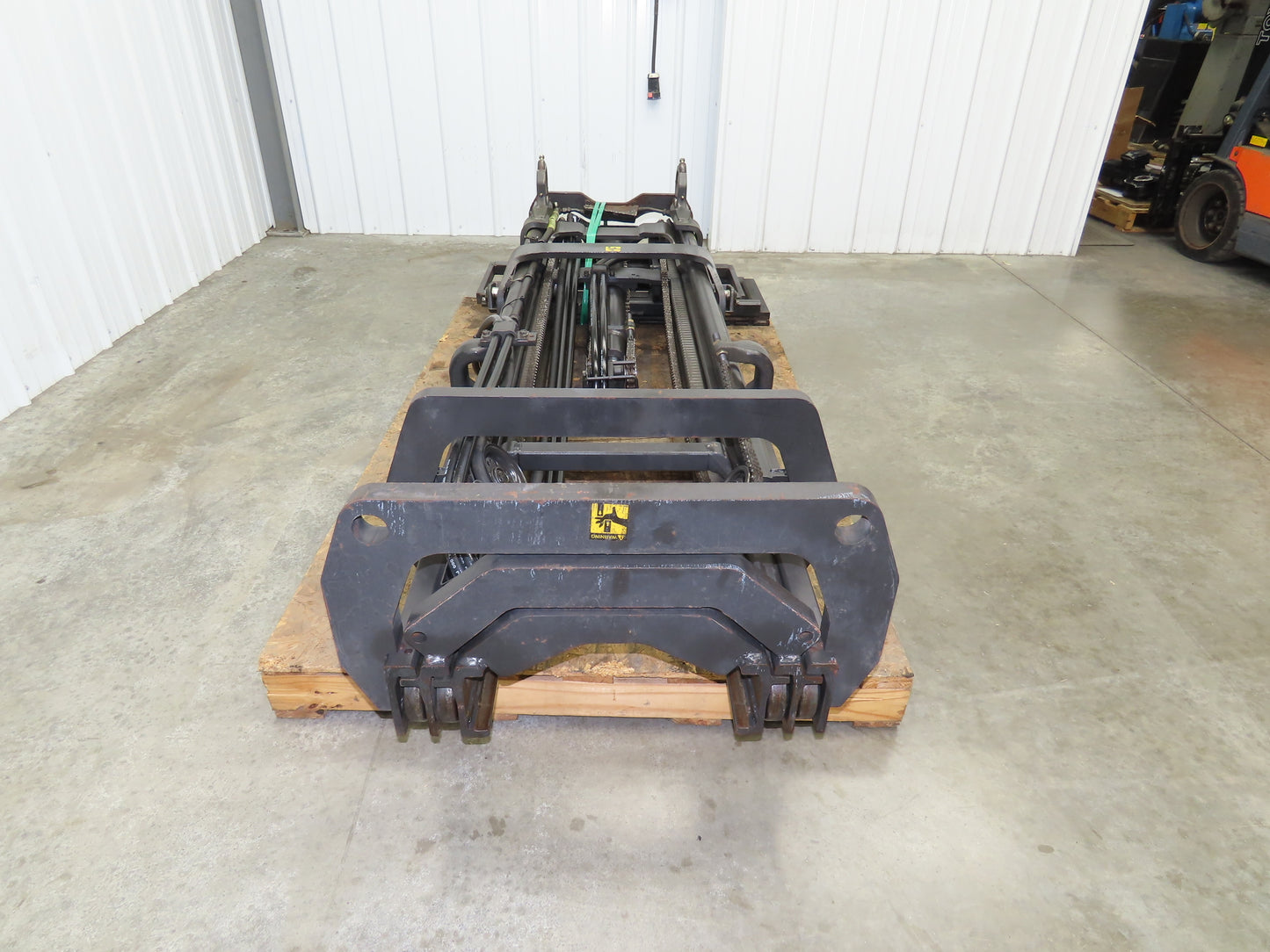 Caterpillar EP18KT Forklift Mast 3 Stage 3 Lever 217" Lift 3250lb Class 2