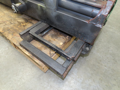 Caterpillar EP18KT Forklift Mast 3 Stage 3 Lever 217" Lift 3250lb Class 2