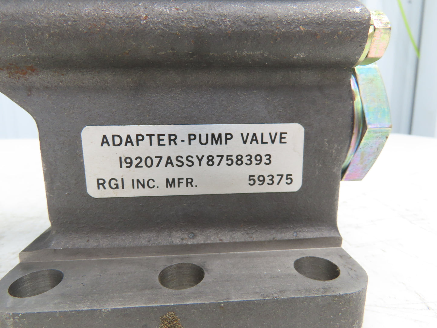 RGI 8758393 Hydraulic Valve Pump Adaptor 4 Way Spool Valve Military Tank