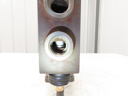 RGI 8758393 Hydraulic Valve Pump Adaptor 4 Way Spool Valve Military Tank