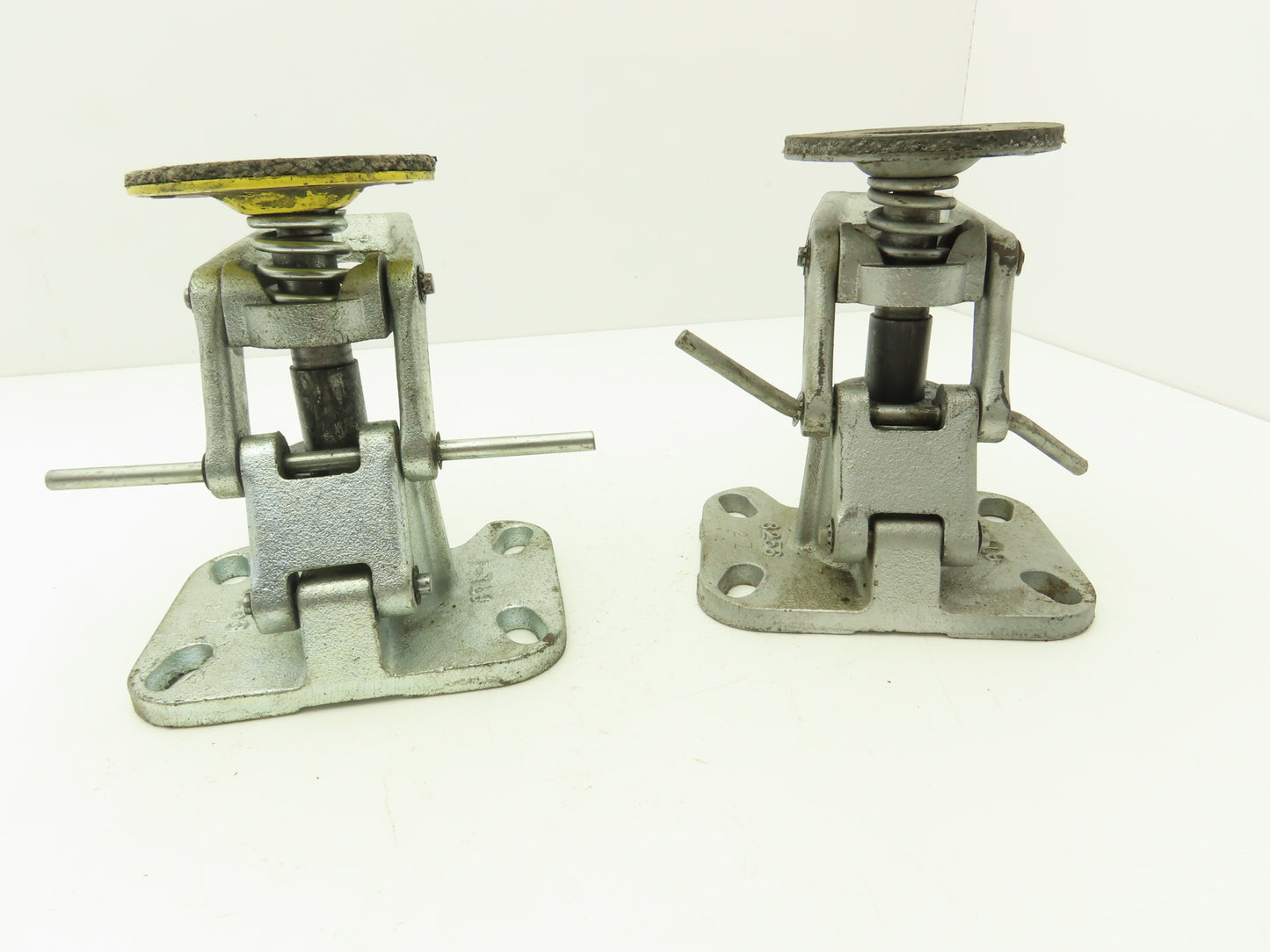 Bona 3256 Floor Lock Cast Iron 6" Relaxed 7-1/2" Extended/Locked Lot of 2